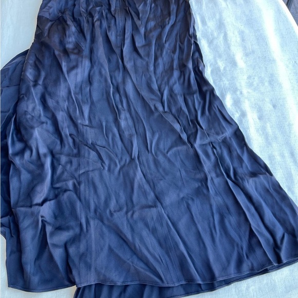 Theory size 8 black satin asymmetrical skirt - Picture 5 of 10